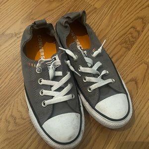Women’s Converse size 8 Shoreline